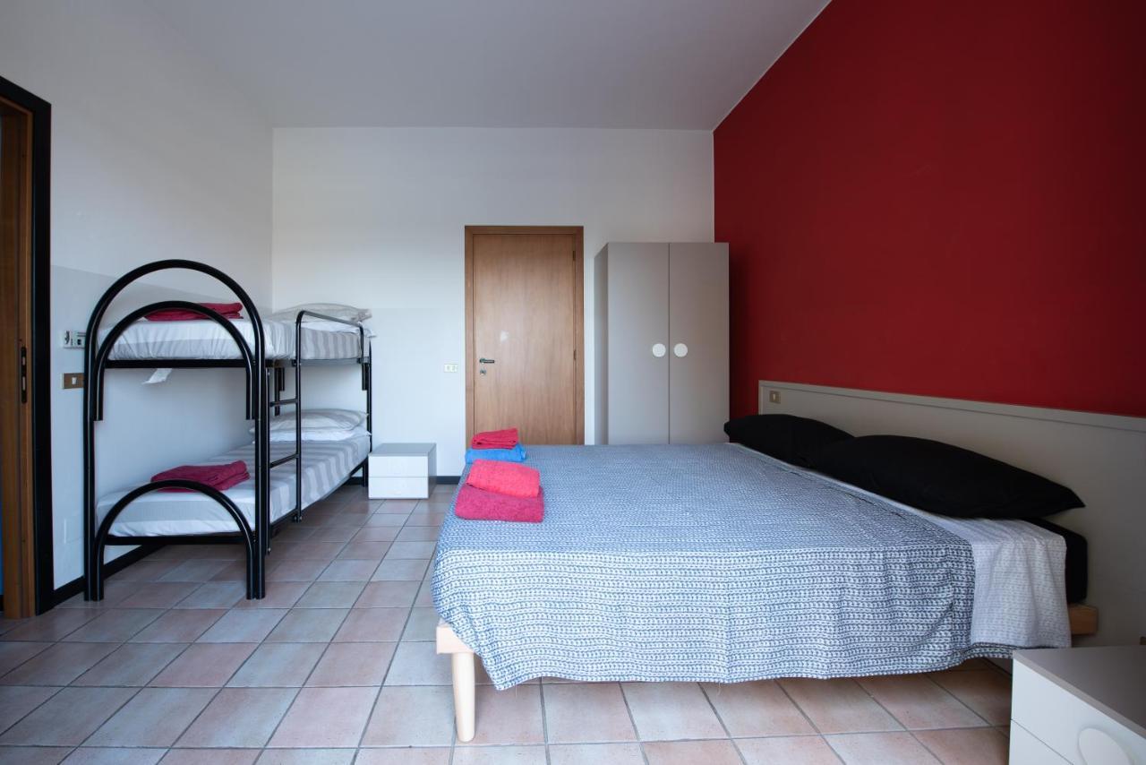 Albergo La Rovere 로베르벨라 외부 사진